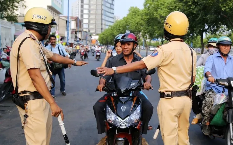 Lamborghini Aventador SVJ cÃ³ giÃ¡ lÄƒn bÃ¡nh khoáº£ng 60-70 tá»· Ä‘á»“ng