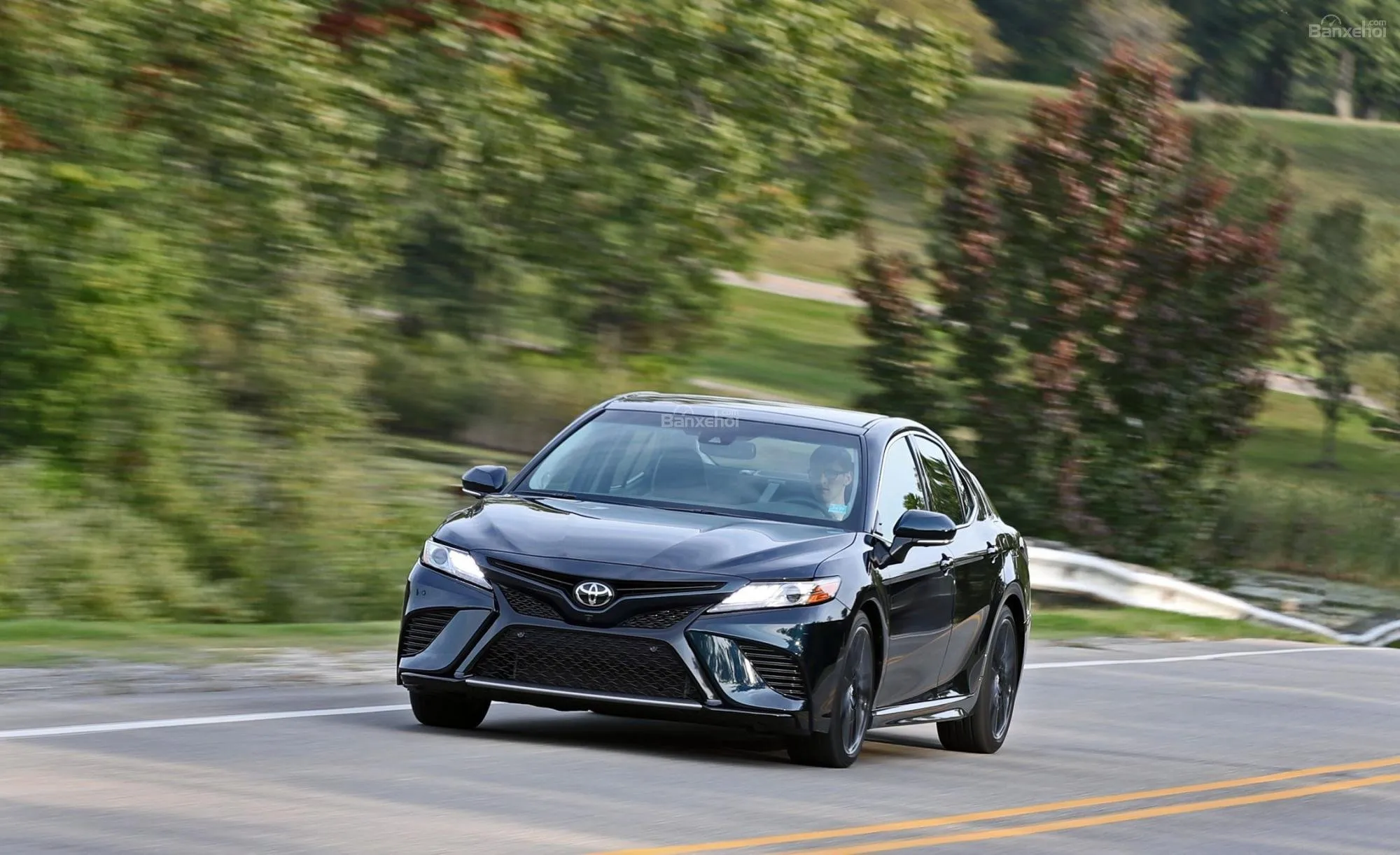 Slogan “Mãnh lực tiên phong” của thương hiệu xe ô tô Toyota