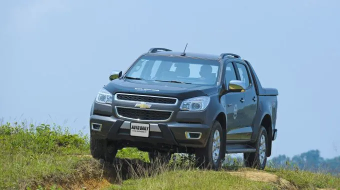 Đánh giá chi tiết Chevrolet Colorado LTZ 2015 với ngoại hình cơ bắp đặc trưng