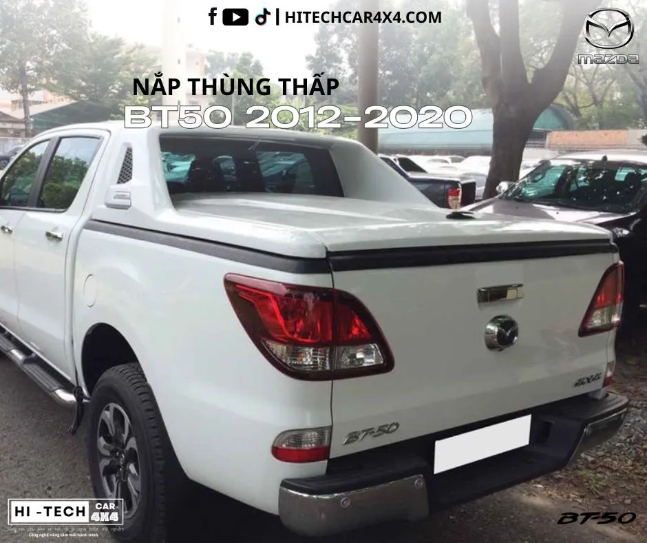 Nắp thùng xe bán tải được lắp đặt chuyên nghiệp với ty nâng thủy lực và ron cao su chất lượng cao trên mẫu xe bán tải 2012