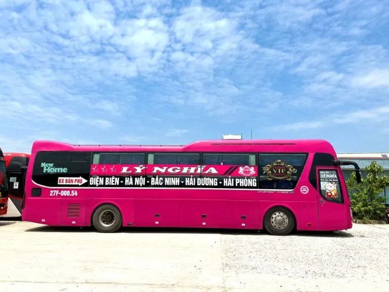 Đơn vị vận tải Lý Nghĩa nổi tiếng với dàn xe giường nằm đời mới 38 chỗ hiện đại