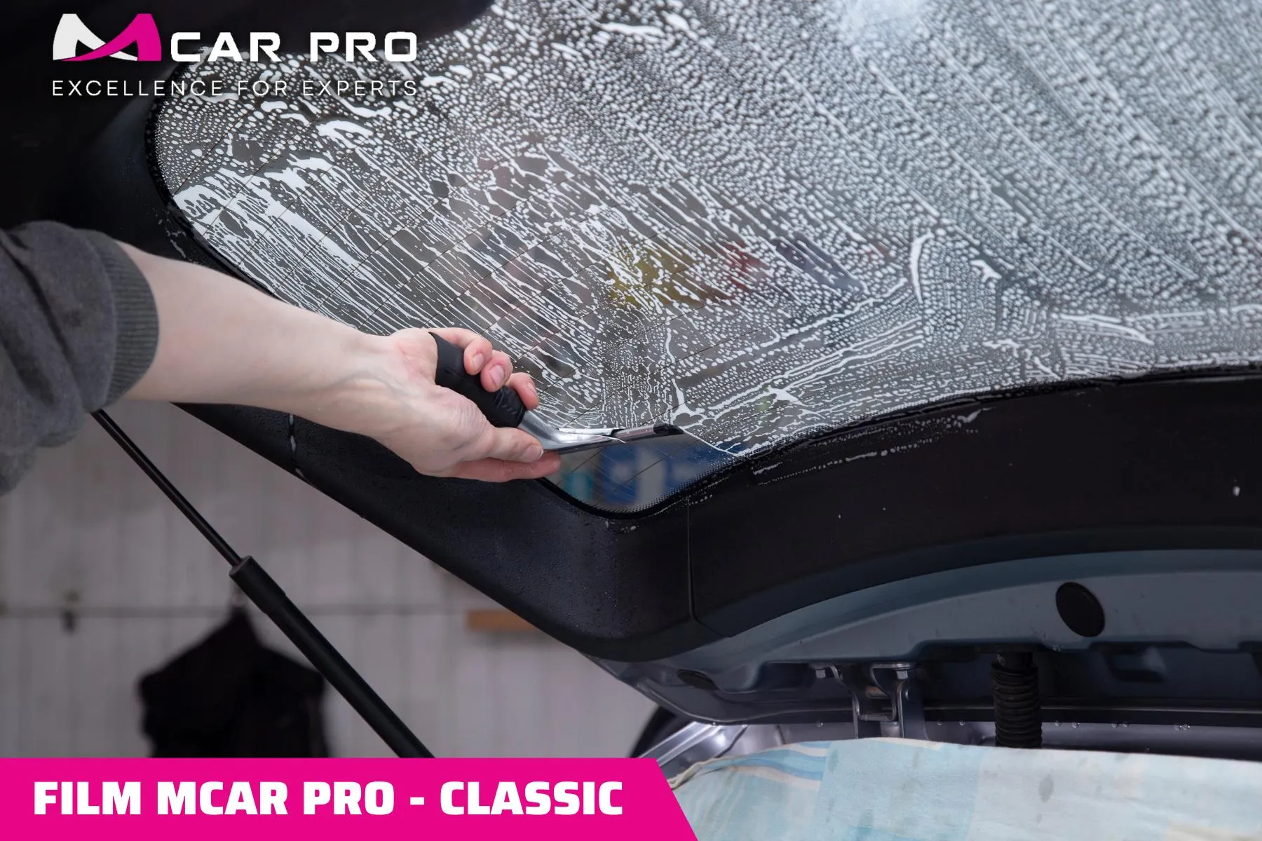 Minh họa khả năng cách nhiệt và giảm chói của phim cách nhiệt classic