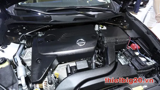 Khoang máy ô tô sạch sẽ ngăn ngừa chuột làm tổ