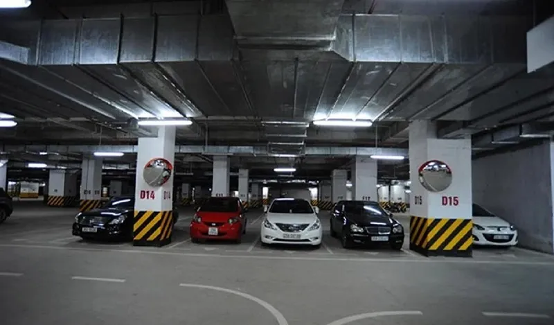 Bãi đỗ xe ô tô Quận Ba Đình gần khu vực cơ quan nhà nước