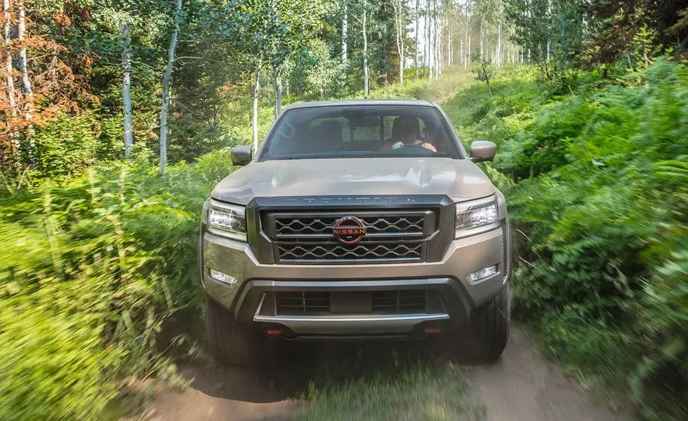 Mẫu xe bán tải hạng trung Nissan Frontier Pro-4X, xe bán tải giá cao nhất với động cơ V6 310 mã lực mạnh mẽ