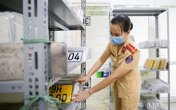 Cách làm biển số xe ô tô đẹp thông qua đấu giá trực tuyến