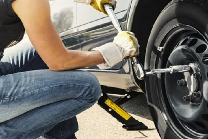 Thiết kế gai lốp, một phần quan trọng trong cách làm lốp xe ô tô an toàn