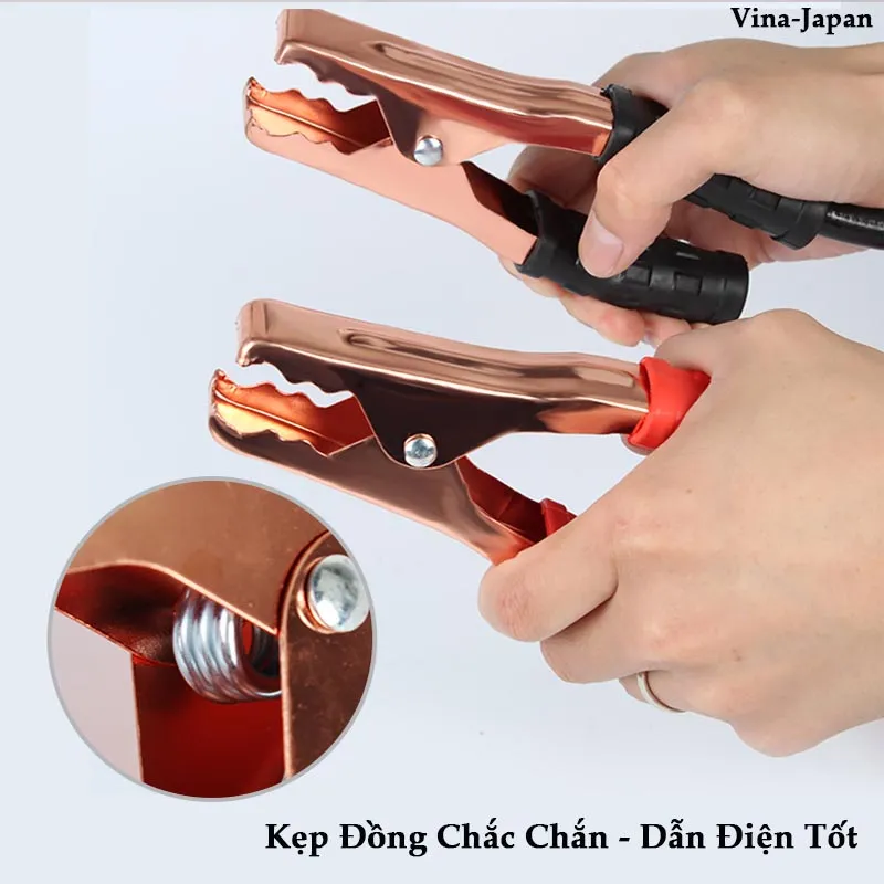 Bước 3 trong cách vẽ xe tải: Thêm hình vuông cho cửa ra vào và hình có góc tròn cho cửa sổ cabin