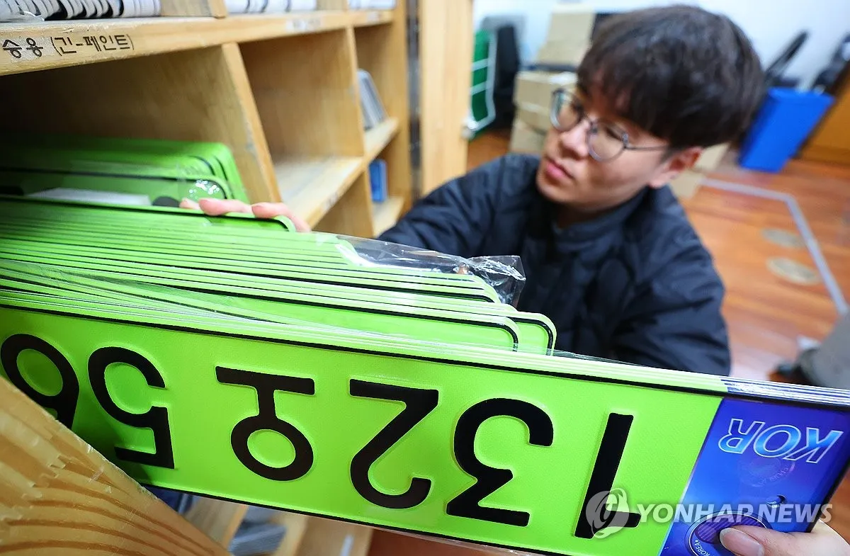 Xe BMW dẫn đầu thị trường xe sang Hàn Quốc