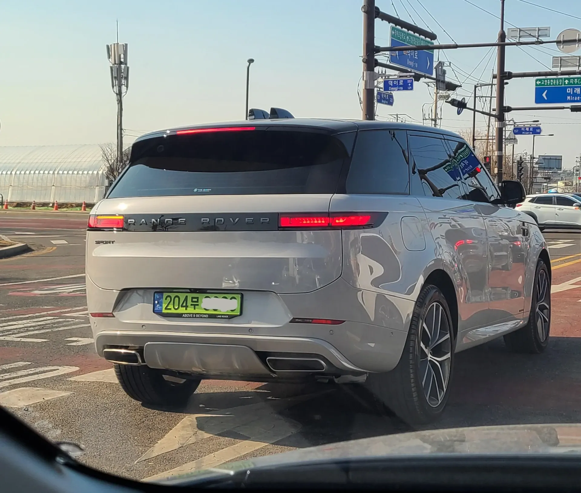 Biển số xanh trên xe Bentley tại Hàn Quốc