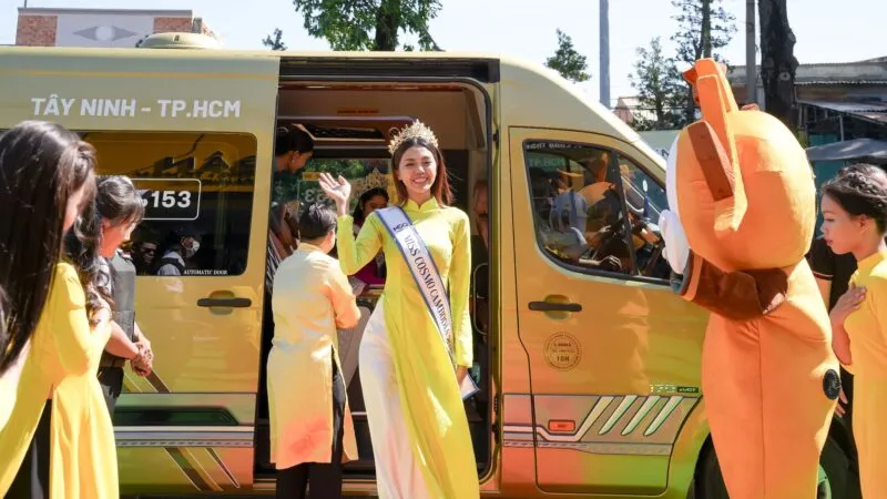 Xe limousine Thảo Kim Ngân tuyến Sài Gòn - Tây Ninh