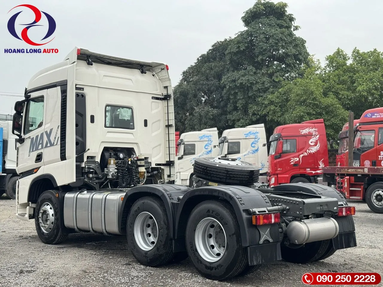 Xe đầu kéo Faw hoạt động trên cung đường vận tải đường dài