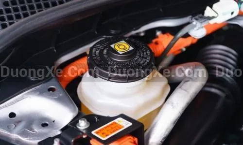 Quy trình siết chặt ốc và kiểm tra sau khi thay dầu xe