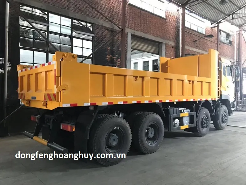 Thùng ben và hệ thống thủy lực xe ben 4 chân dongfeng