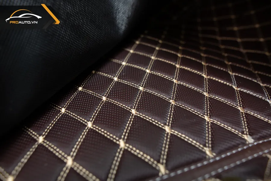 Kiểm tra chất lượng sau khi bọc da sàn xe ô tô
