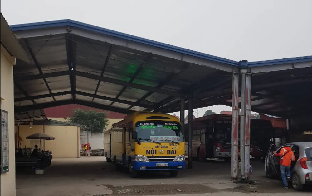 Xe limousine tuyến Vĩnh Yên - Hà Nội tiện nghi cao cấp