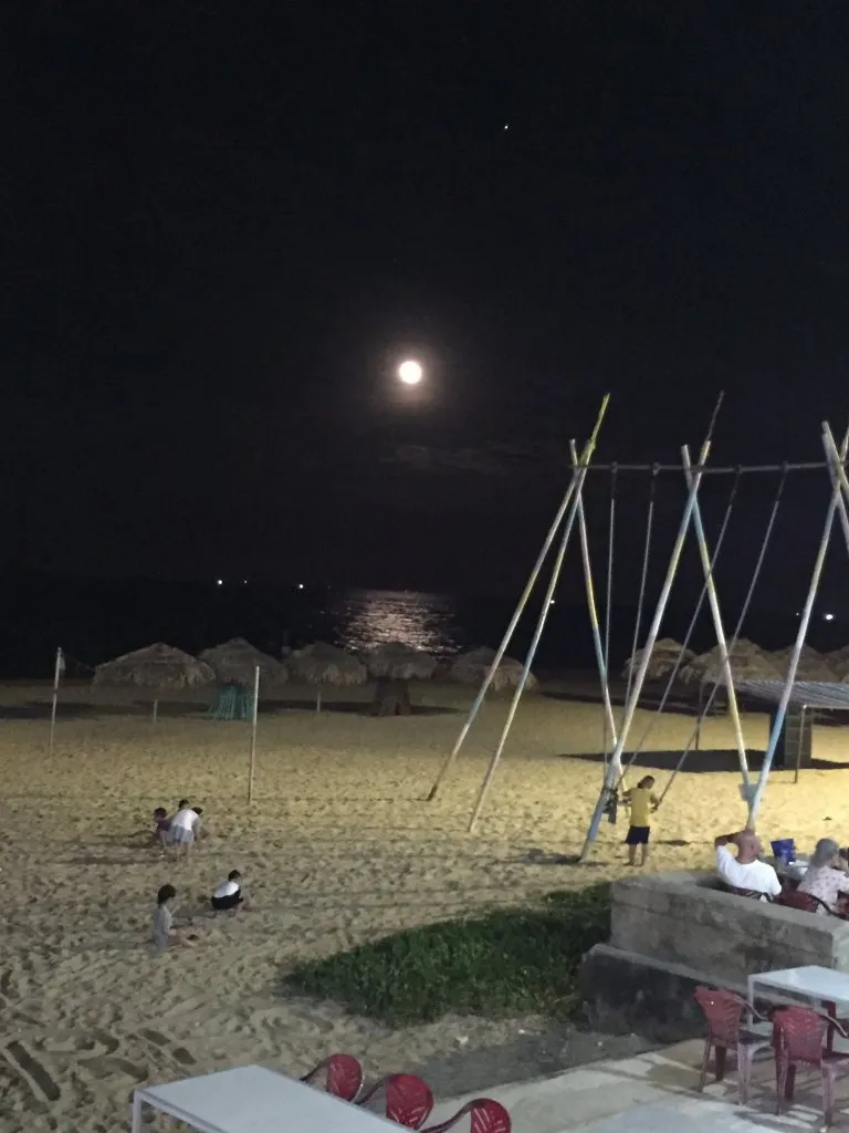 Biển Nhật Lệ - Đồng Hới