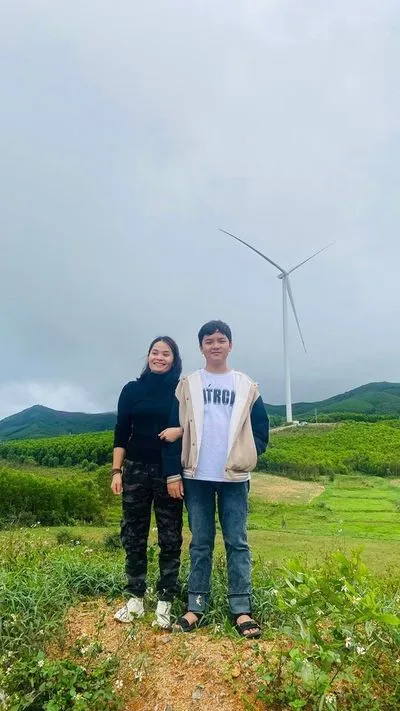 Dịch vụ ép biển số có cờ Việt Nam mang lại vẻ đẹp tinh tế và bền bỉ cho xe hơi