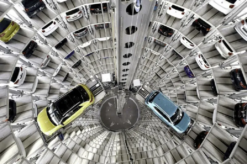 Bãi đỗ xe ô tô thông minh sử dụng hệ thống tự động