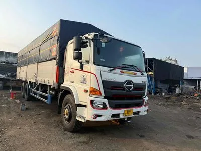 Xe tải Hino FL đời 2022 tải trọng 15.3 tấn
