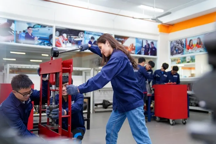 Học Thạc Sĩ Ô Tô Khẳng Định Trình Độ Và Hỗ Trợ Tốt Công Việc Chuyên Môn