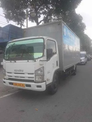 Xe tải Isuzu 5 tấn đời 2010
