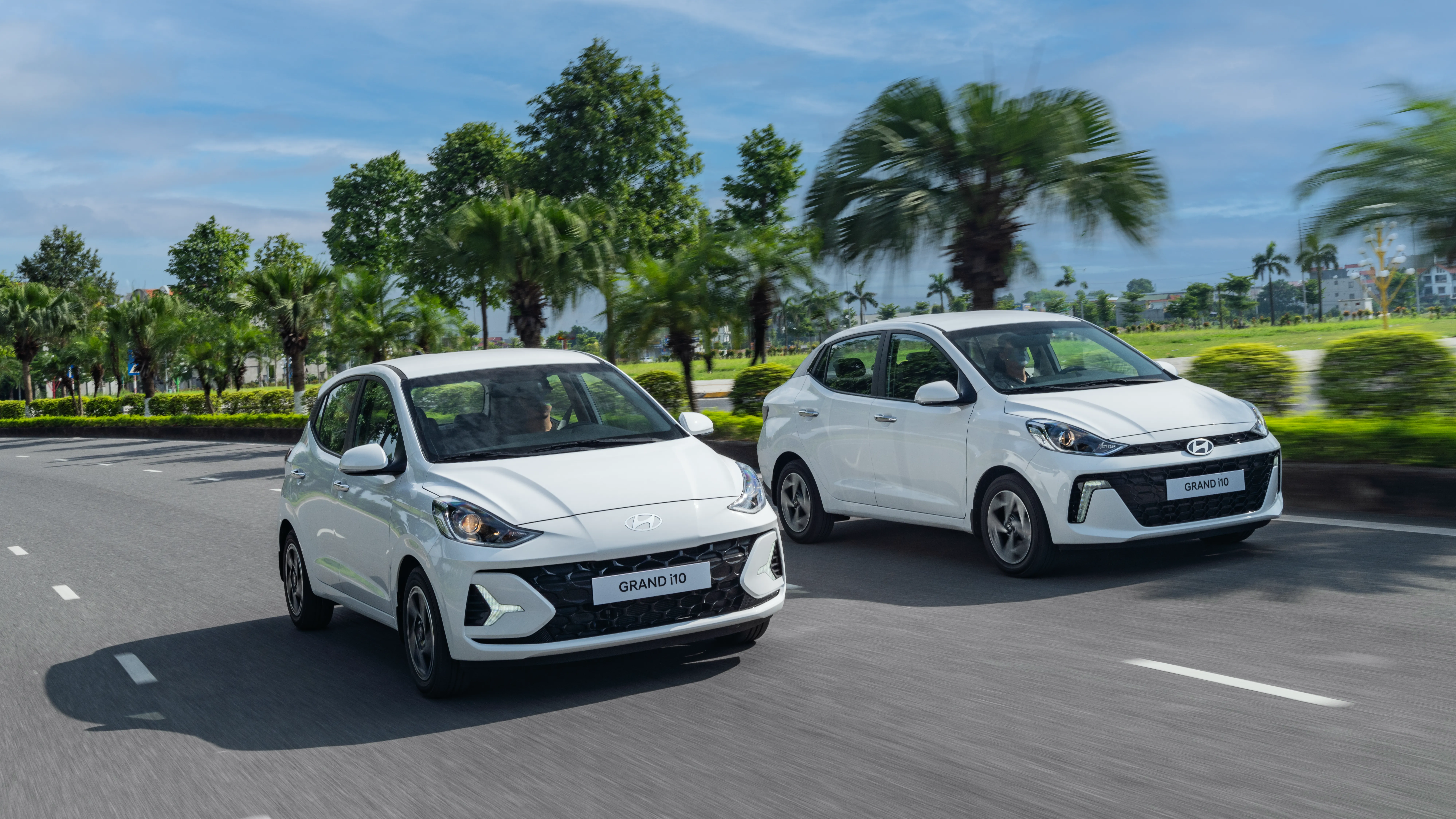 Xu Hướng Mua Xe Ô Tô: Sự Thực Dụng Lên Ngôi Của Người Việt