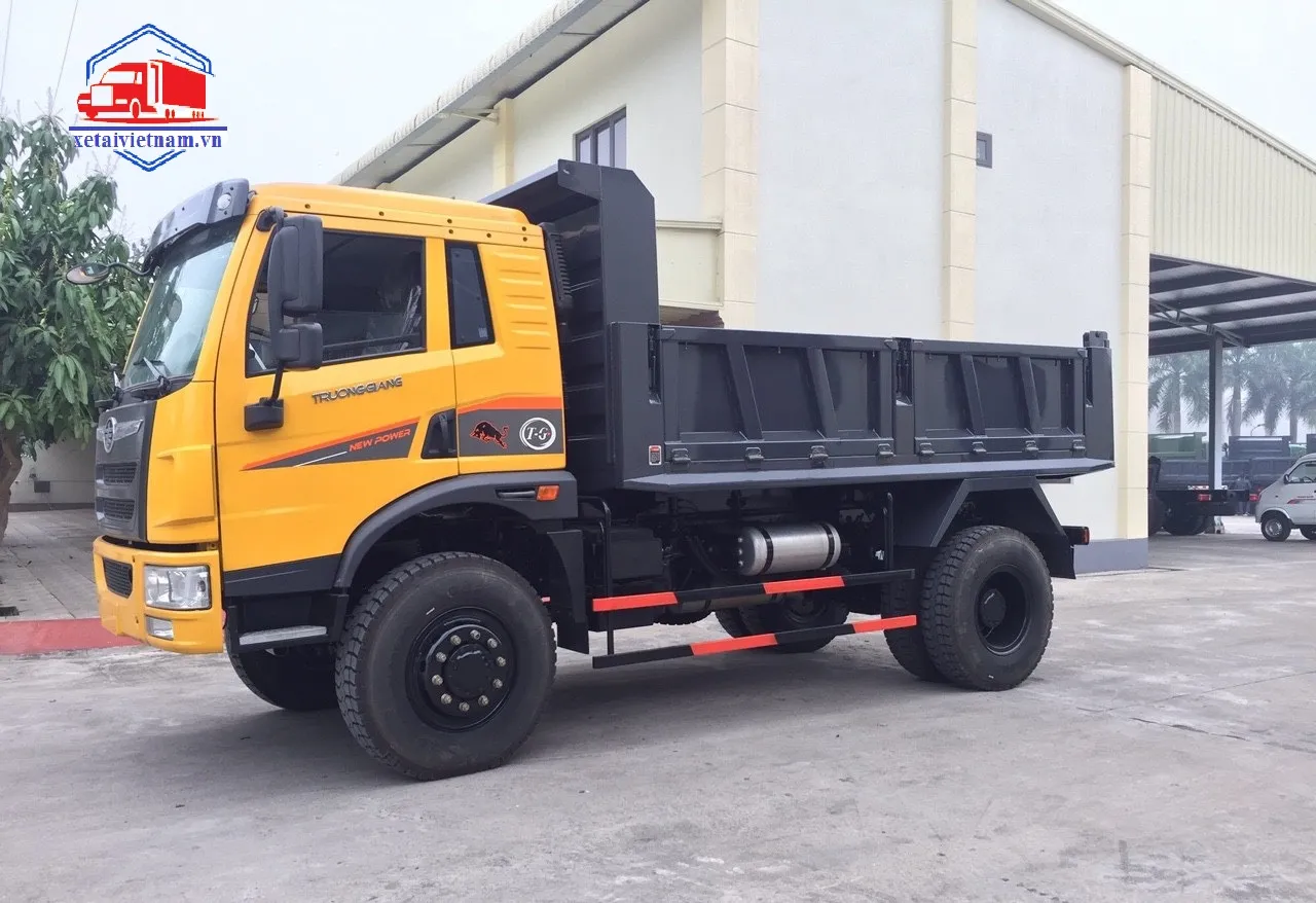 Nội thất cabin xe ben Trường Giang 8 tấn TG-FA8,1B4X4