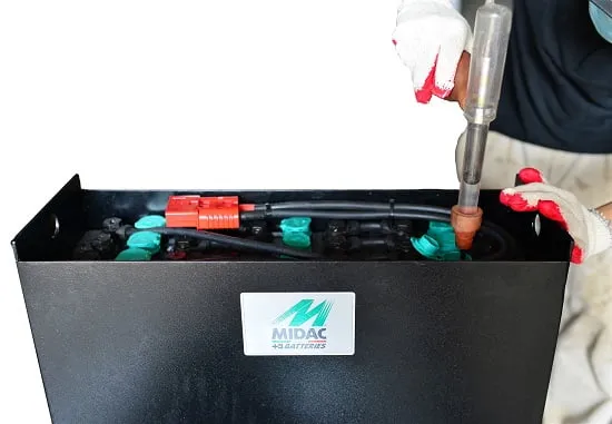 Thương hiệu bình điện xe nâng Midac nhập khẩu từ Châu Âu