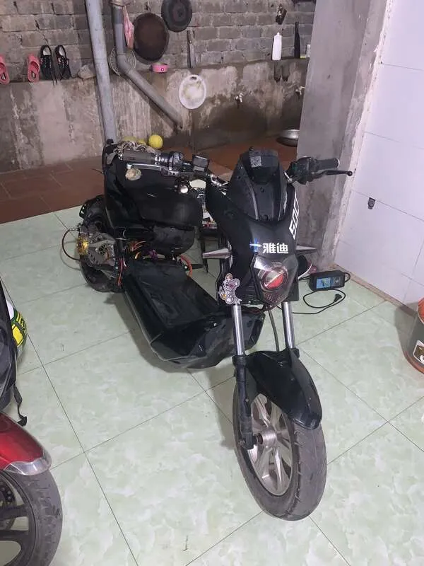 Ảnh xe điện độ 34