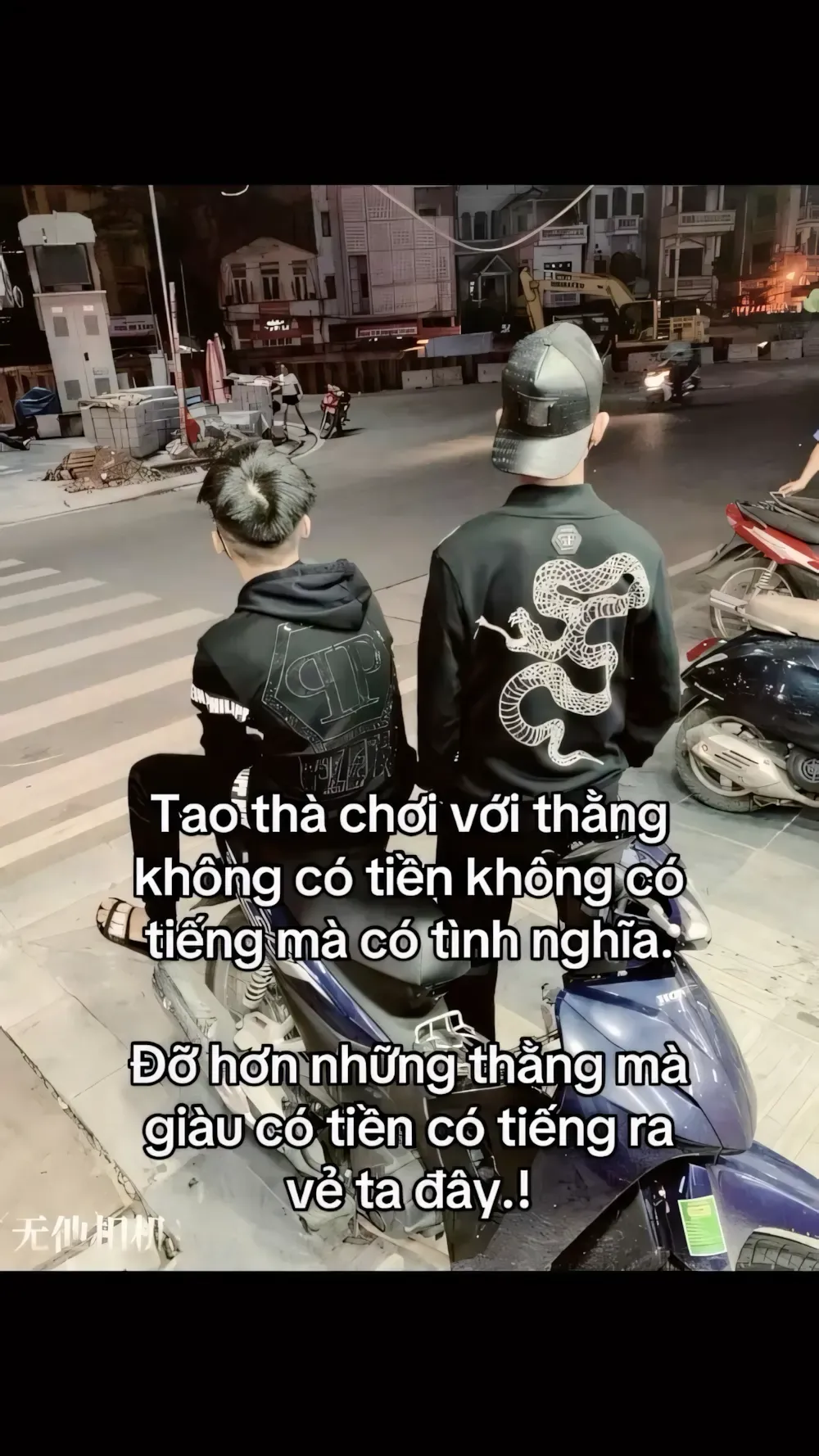 ảnh xe điện độ có chữ 9