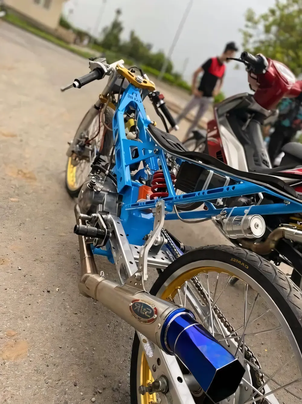 ảnh xe điện độ drag 8