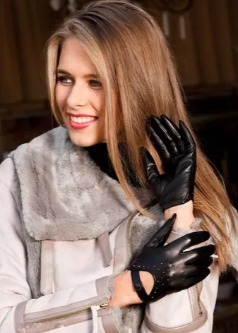 Găng Tay Lái Xe Ô Tô Da Nâu Nhạt Cổ Điển