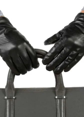 Mẫu Găng Tay Lái Xe Ô Tô Da Đen Cổ Điển