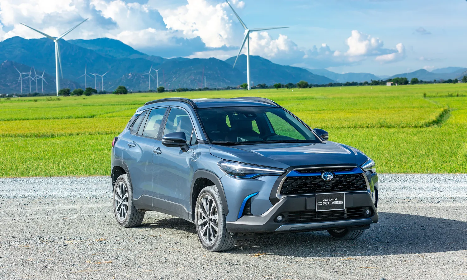 Bảng giá xe Toyota Corolla Cross niêm yết, lăn bánh tháng 10/2022