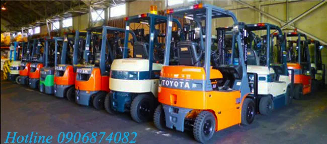 Dây chuyền xe nâng Nhật Bản bãi