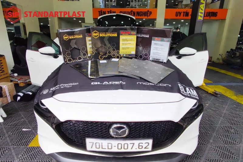 Bảng giá cách âm chống ồn thương hiệu StP theo kích thước xe và loại gói dịch vụ