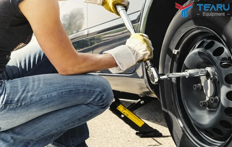 Các lưu ý cần thiết khi thực hiện vá vỏ ô tô để đảm bảo an toàn