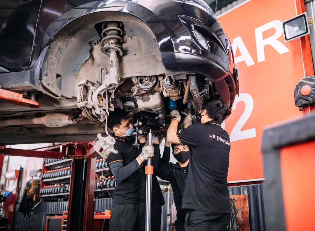 Bảo dưỡng và kiểm tra gầm xe ô tô, một bước quan trọng trong các cấp bảo dưỡng ô tô