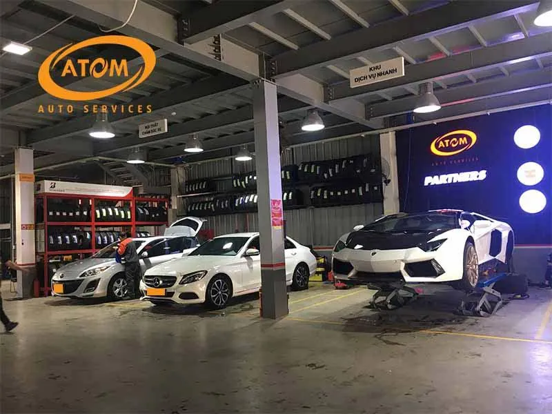 Bảo dưỡng xe ô tô định kỳ tại ATOM Premium Auto Services