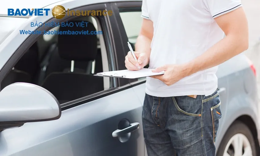 Phí Bảo Hiểm Thân Vỏ Ô Tô Giá Bao Nhiêu Cần Tính Toán Kỹ Lưỡng