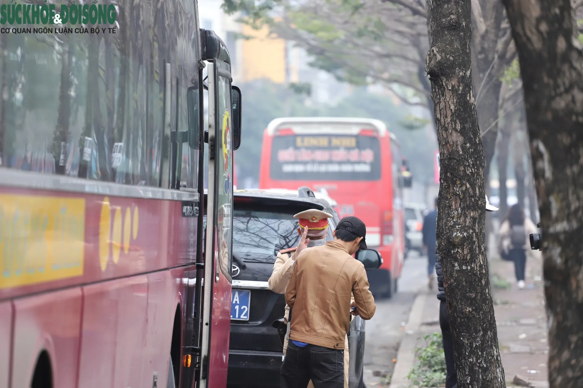 Việc kiểm tra diễn ra nhanh chóng, không mất nhiều thời gian của tài xế