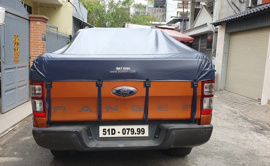 Bạt phủ thùng xe bán tải màu xanh đen, phù hợp cho Ford Ranger Wildtrak