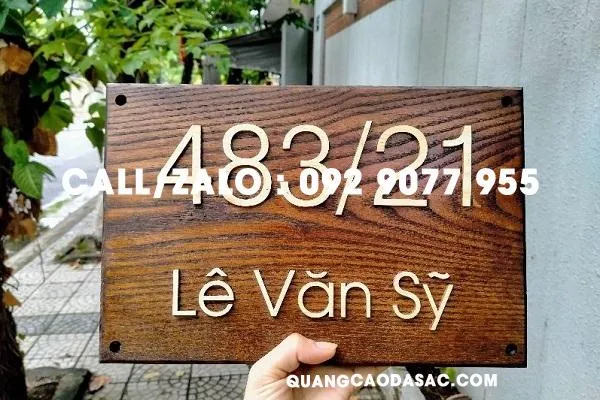 Biển số nhà bằng gỗ dập nổi cao cấp