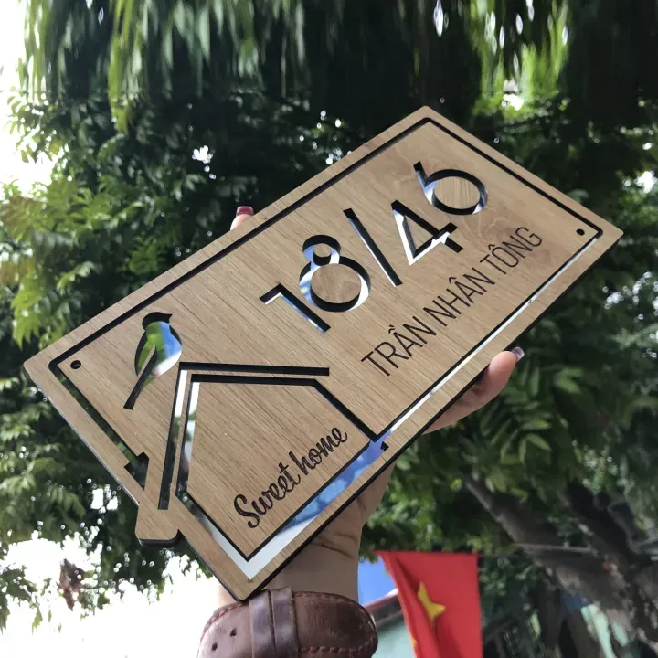 Mẫu biển số nhà bằng gỗ thiết kế sang trọng hiện đại
