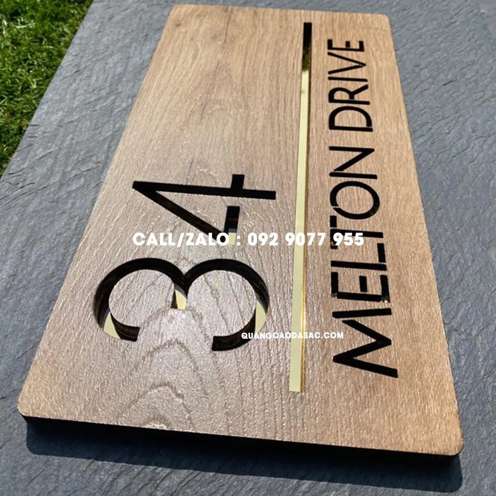 Biển số nhà mica giả gỗ giá rẻ chất lượng