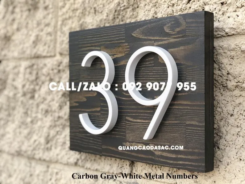 Làm biển số phòng bằng gỗ chuyên nghiệp