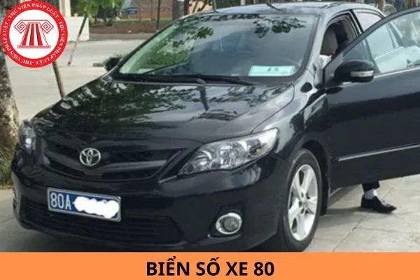 Mô tả chi tiết về biển số xe 80 có nền màu xanh và ý nghĩa đặc biệt