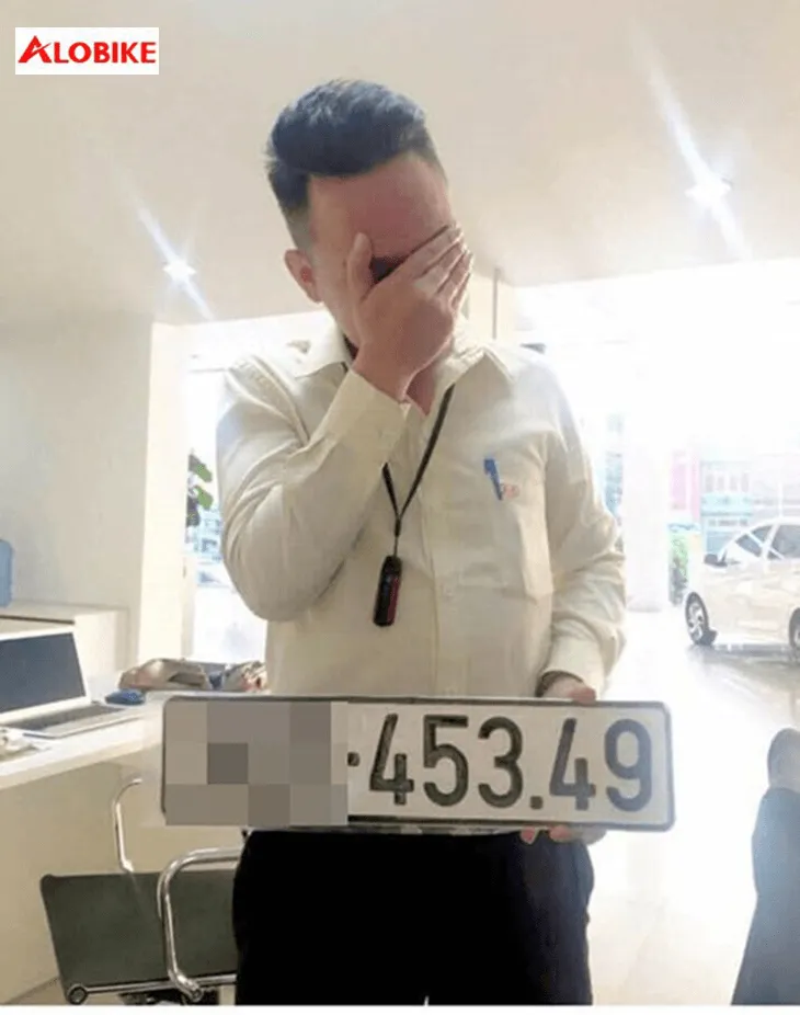 Biển số xe 5 số xấu chứa số 49, 53