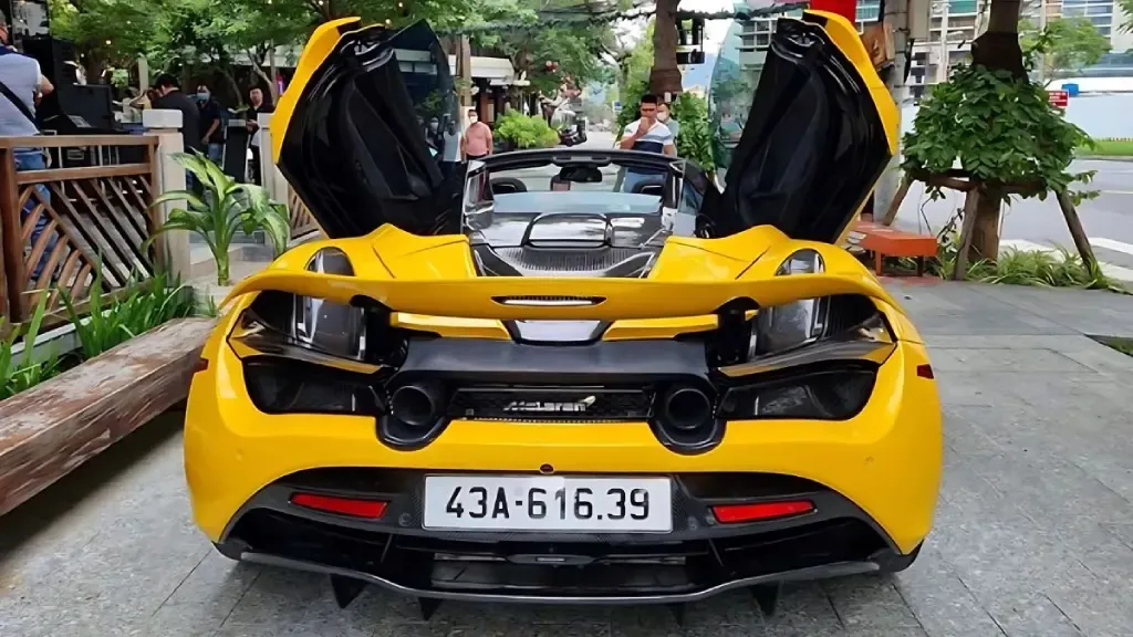 Biển số đuôi 39 tượng trưng cho Thần Tài nhỏ mang lại sự may mắn về tài chính